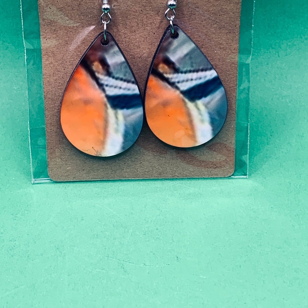 Earrings - Picture 12 of 16